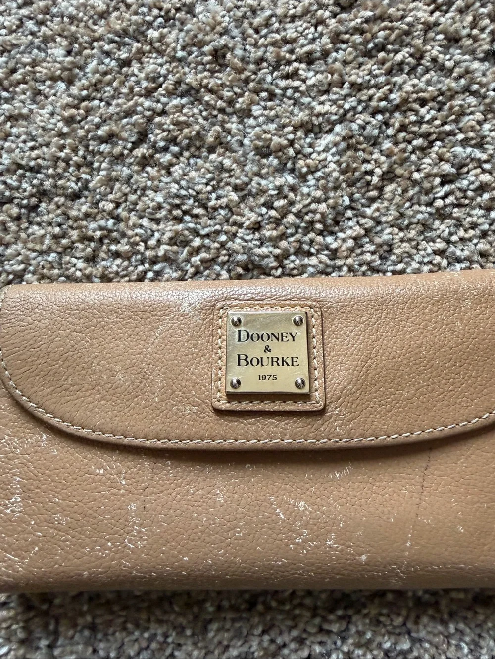 DOONEY & BOURKE Tan Pebble Leather Wallet